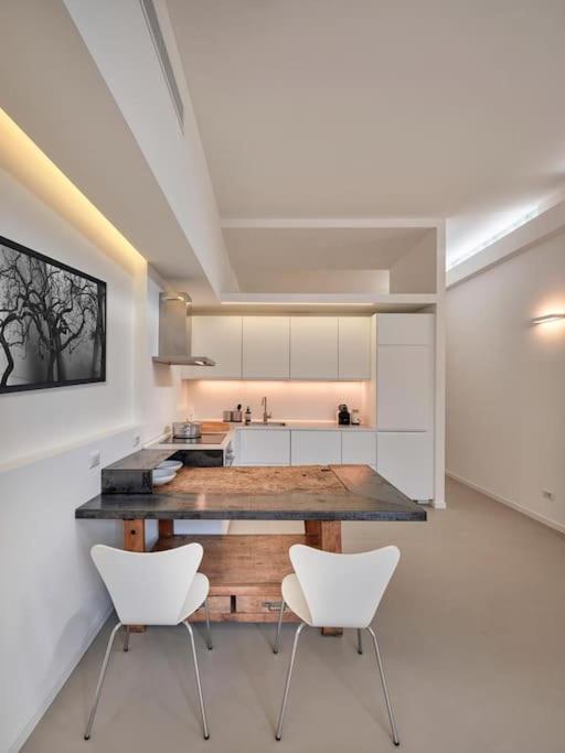 Small Loft In - Fondazione Prada Bocconi Milan