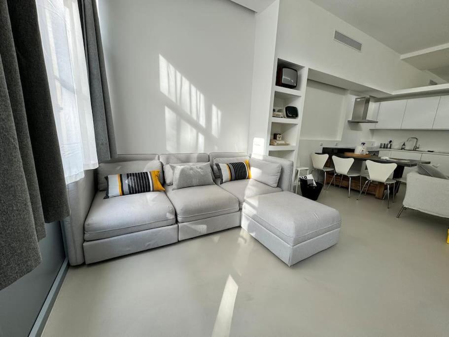 Small Loft In - Fondazione Prada Bocconi * Milan
